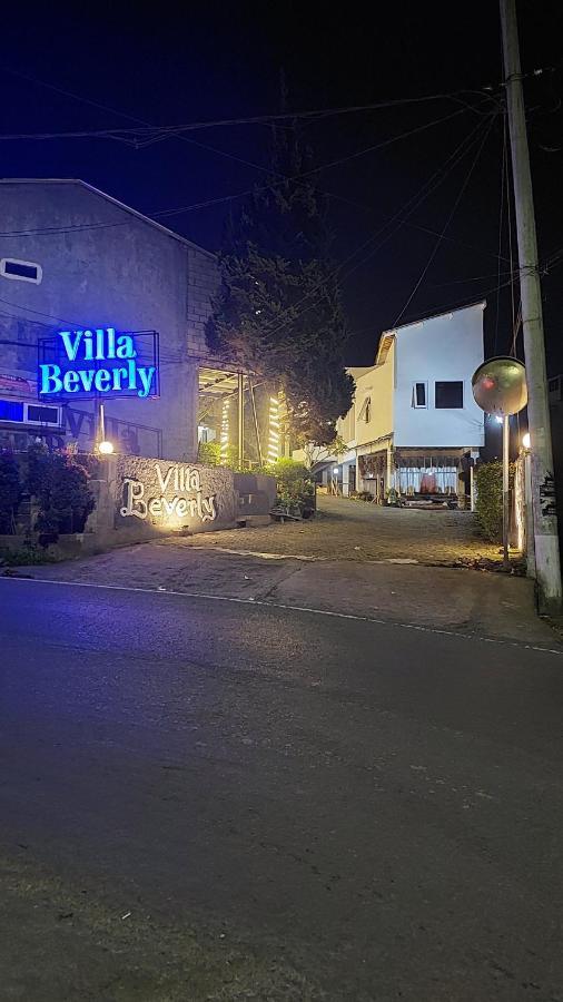 Villa Beverly Лембанг Екстер'єр фото